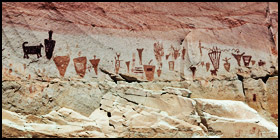Horseshoe Canyon Petroglyphs