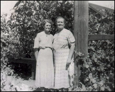 Edna and Rosa Rudick
